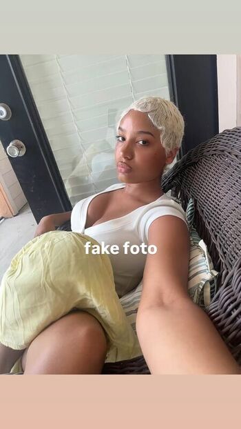 Full leaked Bllessiingss private onlyfans photo