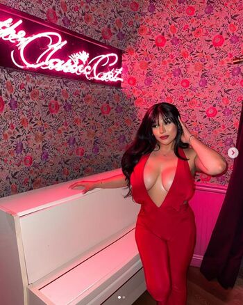 Full leaked Brinanadine private onlyfans photo