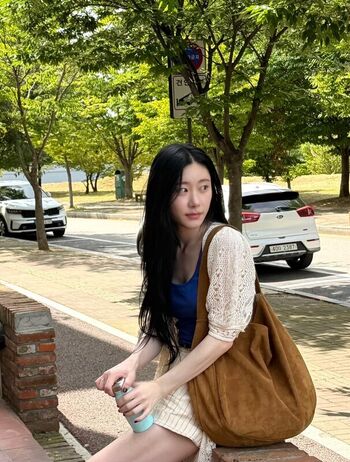 Full leaked Chaeryeong private onlyfans photo