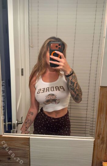 Full leaked Chalina l private onlyfans photo