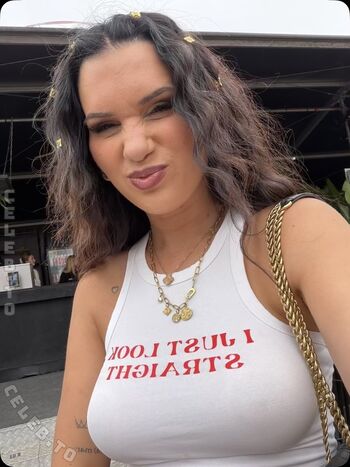 Full leaked Coupleontour private onlyfans photo