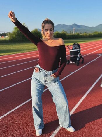 Cristy Reacts