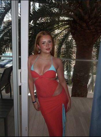 Full leaked Ella deasy private onlyfans photo