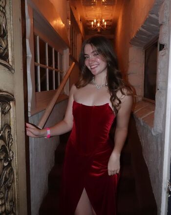 Full leaked Ella rene private onlyfans photo