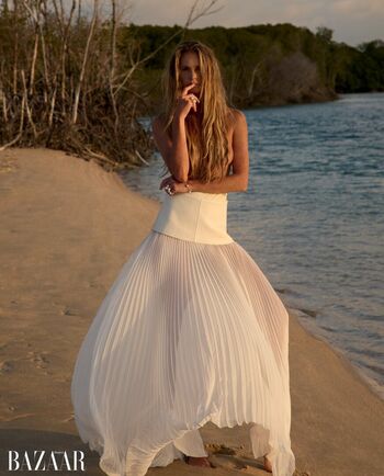 Elle Macpherson