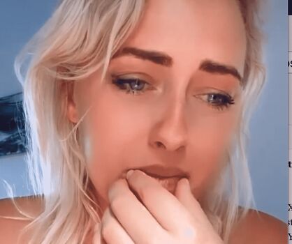 Full leaked Elliejean private onlyfans photo