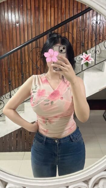 Full leaked Elnesa private onlyfans photo