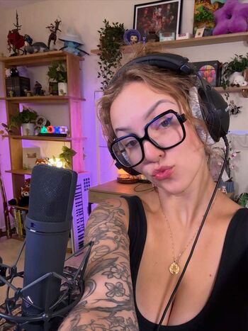 Full leaked Eralia private onlyfans photo