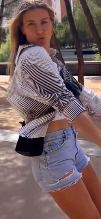 Full leaked Eugenie genie bouchard private onlyfans photo