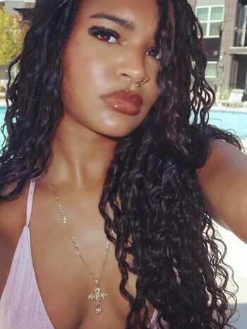 Full leaked Eve holyfield private onlyfans photo