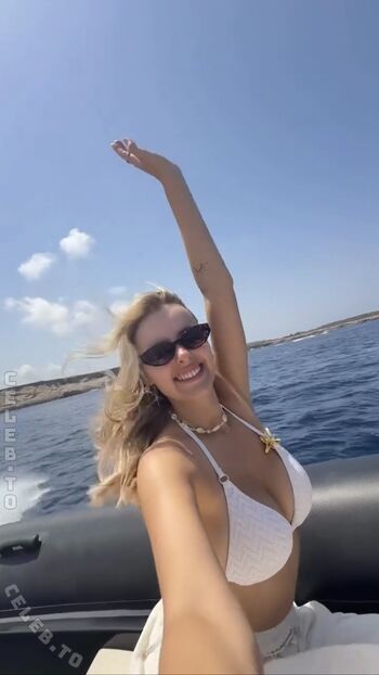 Full leaked Eyfreundin  page private onlyfans photo
