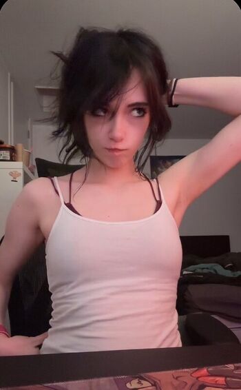 Full leaked Fallingunicorn private onlyfans photo