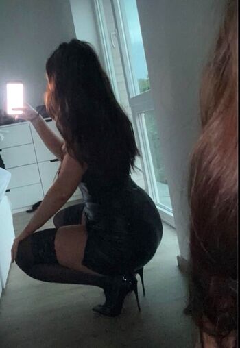 Full leaked Fayesxh private onlyfans photo