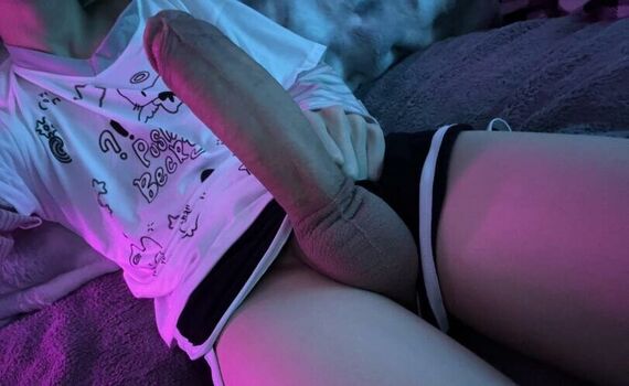 Full leaked Femboy lamby private onlyfans photo