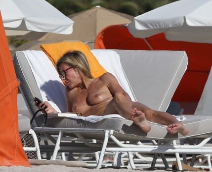 French Celebrities Only (Singer