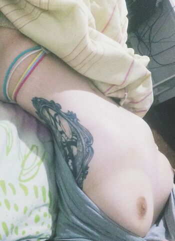 Full leaked Fxrinhx private onlyfans photo