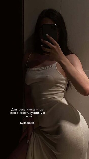 Full leaked Glazalinkaaa private onlyfans photo