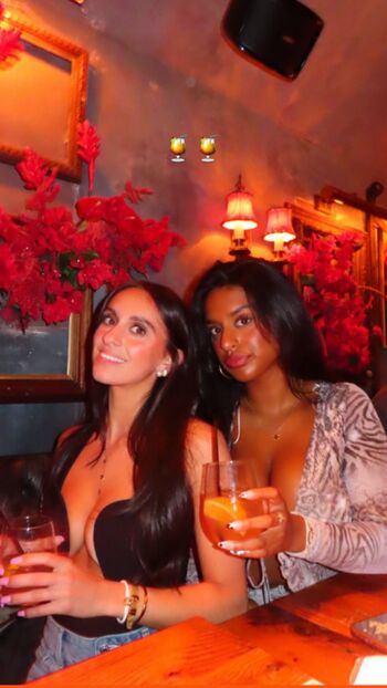 Full leaked Honeypot page private onlyfans photo