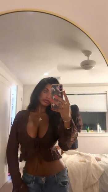 Full leaked Honeypot private onlyfans photo
