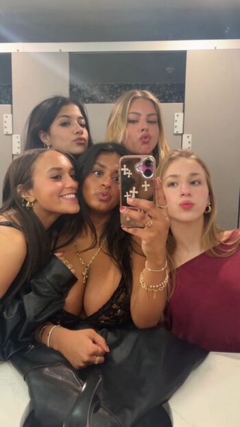 Full leaked Honeypot private onlyfans photo