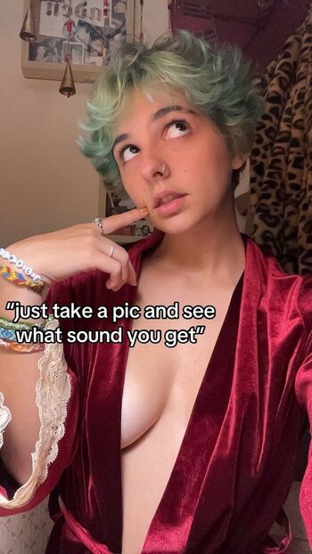 Full leaked Honicomblove private onlyfans photo