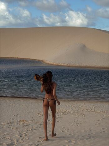 Izabel Goulart