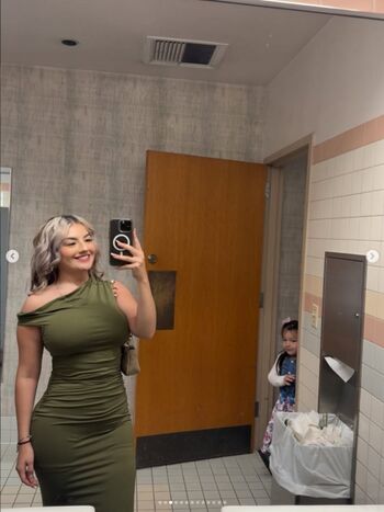 Full leaked Jackiee private onlyfans photo