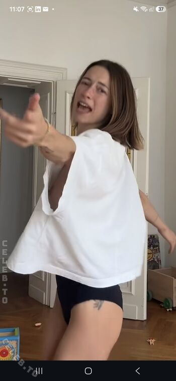 Full leaked Jennifer lange private onlyfans photo