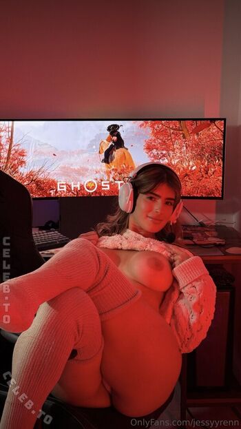 Full leaked Jessyyrenn private onlyfans photo