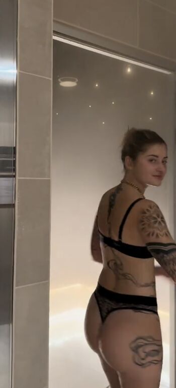 Full leaked Madison mclachlan private onlyfans photo