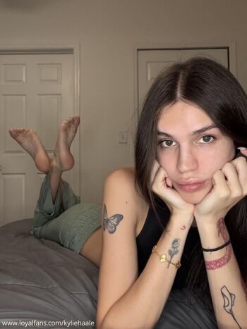Full leaked Kyliehaale private onlyfans photo
