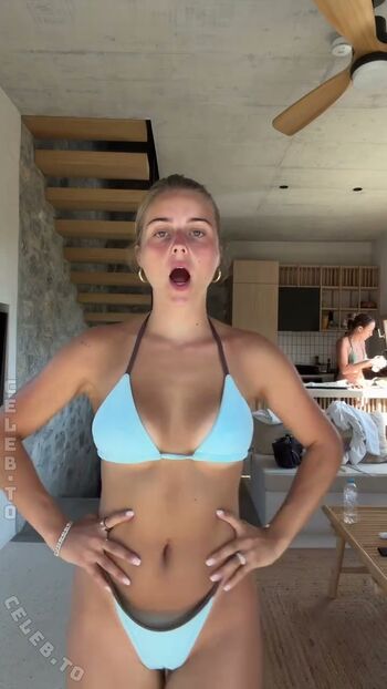 Full leaked Lea breuer private onlyfans photo