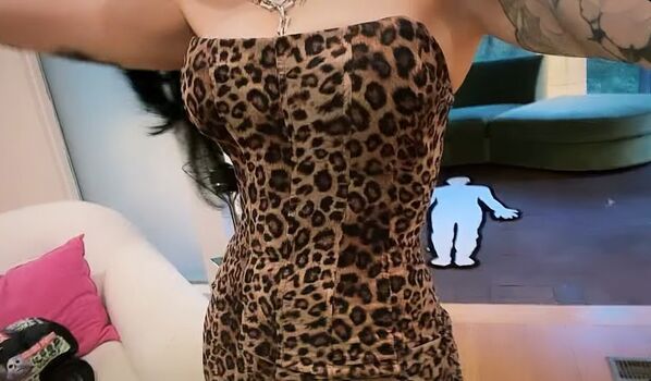Full leaked Lilbatty private onlyfans photo