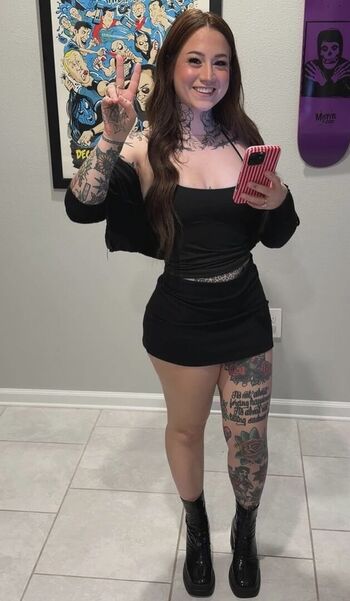 Full leaked Lilcannolii private onlyfans photo