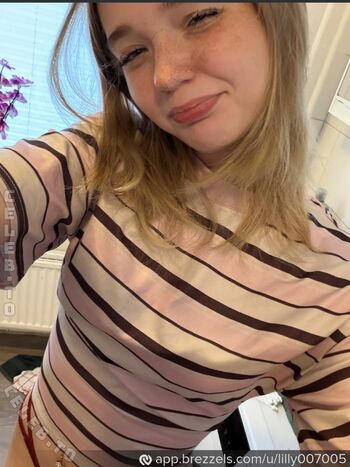 Full leaked Lilly schaper private onlyfans photo