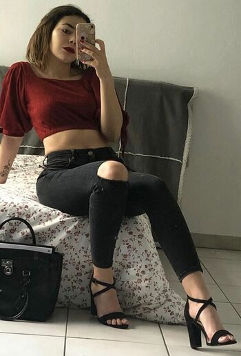 Full leaked Madamebrtzl private onlyfans photo