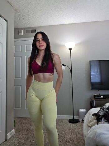 Full leaked Maeh fitt private onlyfans photo