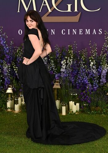 Full leaked Maisie williams private onlyfans photo