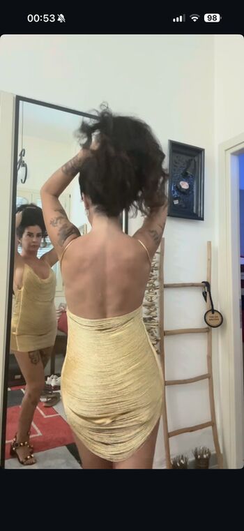 Full leaked Manush private onlyfans photo