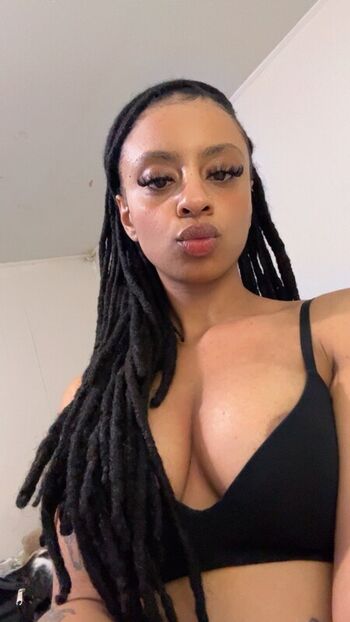 Full leaked Medusablaque private onlyfans photo