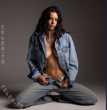 Full leaked Mia wynn private onlyfans photo