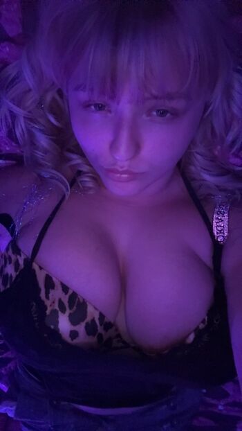 Full leaked Midnight butterflyxx private onlyfans photo
