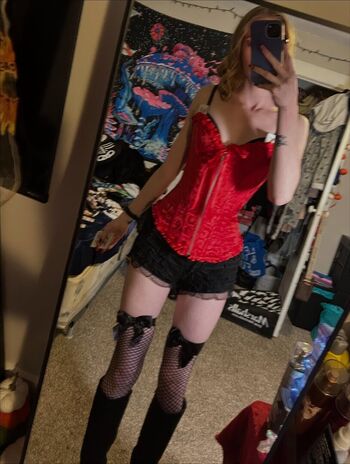Full leaked Missdaydream private onlyfans photo