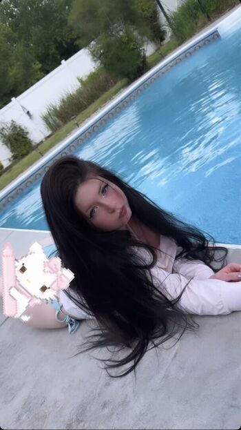 Full leaked Mollymew page private onlyfans photo