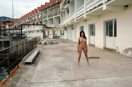 Nackt In Russland