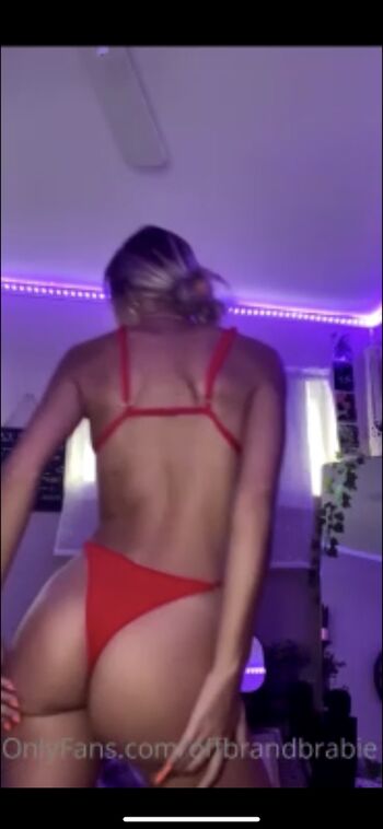Full leaked Offbrandbrabie private onlyfans photo