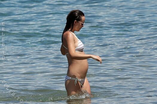 Full leaked Olivia wilde  page private onlyfans photo