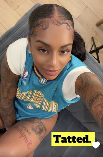 Full leaked Paigey cakey private onlyfans photo