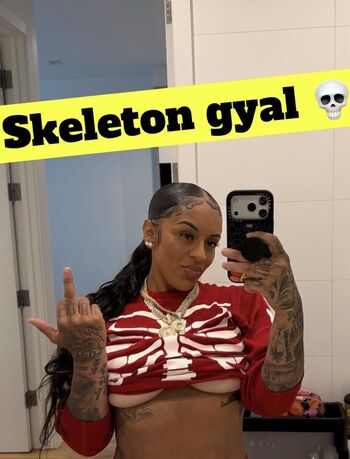 Full leaked Paigey cakey private onlyfans photo