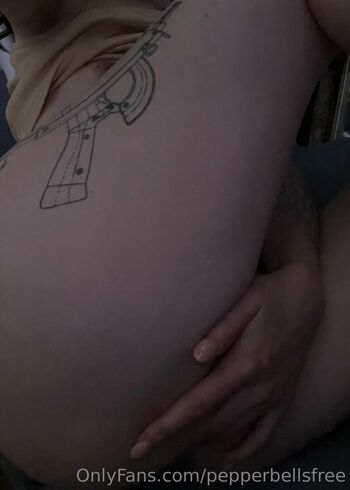 Full leaked Pepperbells private onlyfans photo